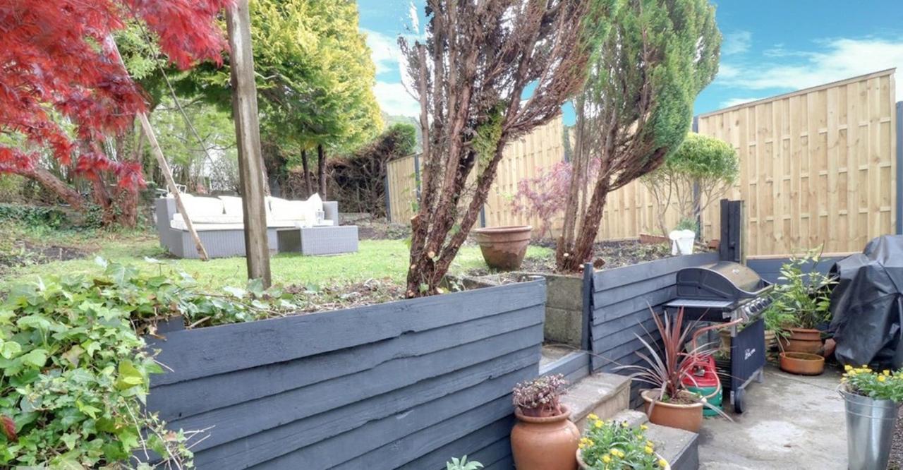 Cosy, Dog Friendly House On The Fringe Of The Brecon Beacons Βίλα Tredegar Εξωτερικό φωτογραφία